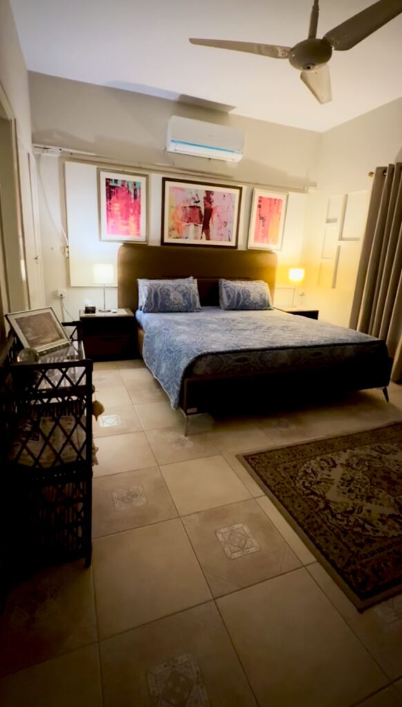 f54d2806-a4bc-4bdb-b280-1b0bef0fa201